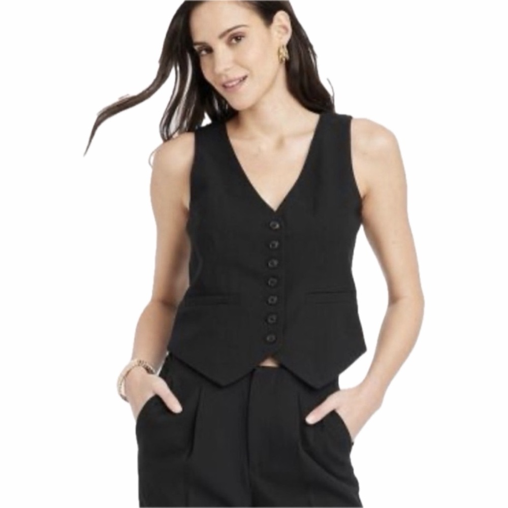 A New Day Black Button Front Vest – Spring Layering Essential | L